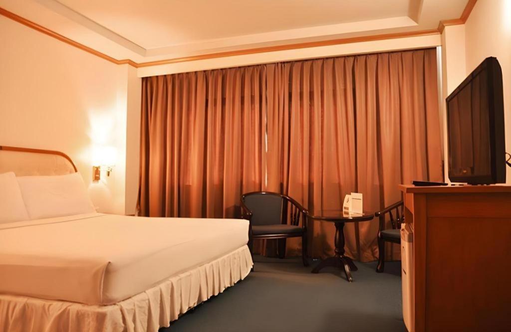 Western Grand Hotel Ratchaburi Ban Bang Kra Zewnętrze zdjęcie