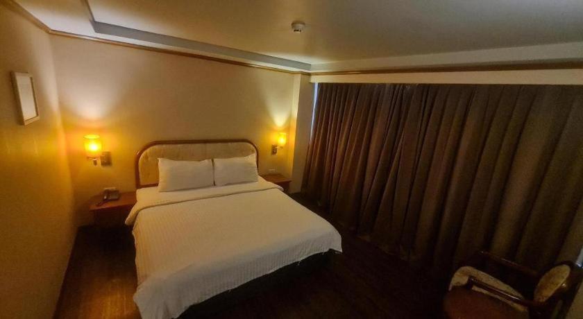 Western Grand Hotel Ratchaburi Ban Bang Kra Zewnętrze zdjęcie