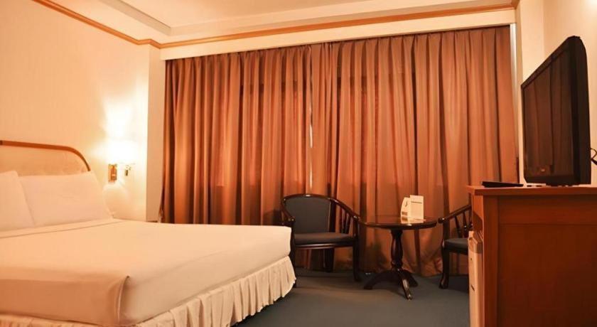 Western Grand Hotel Ratchaburi Ban Bang Kra Zewnętrze zdjęcie