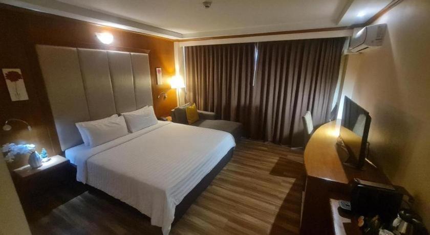 Western Grand Hotel Ratchaburi Ban Bang Kra Zewnętrze zdjęcie