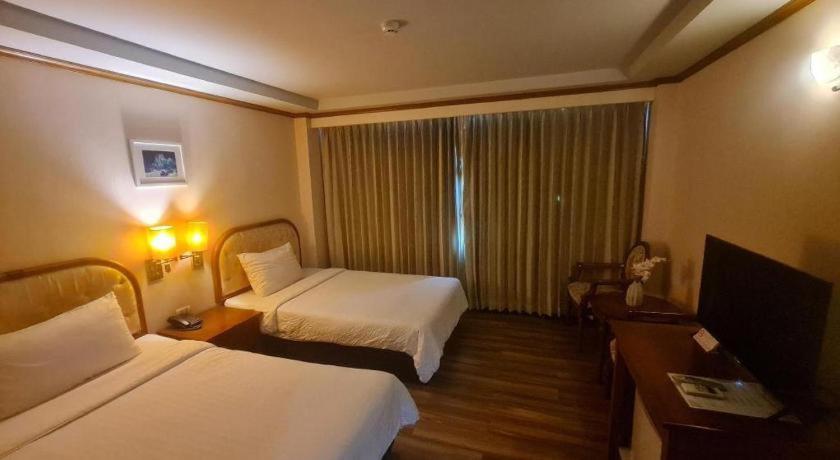 Western Grand Hotel Ratchaburi Ban Bang Kra Zewnętrze zdjęcie